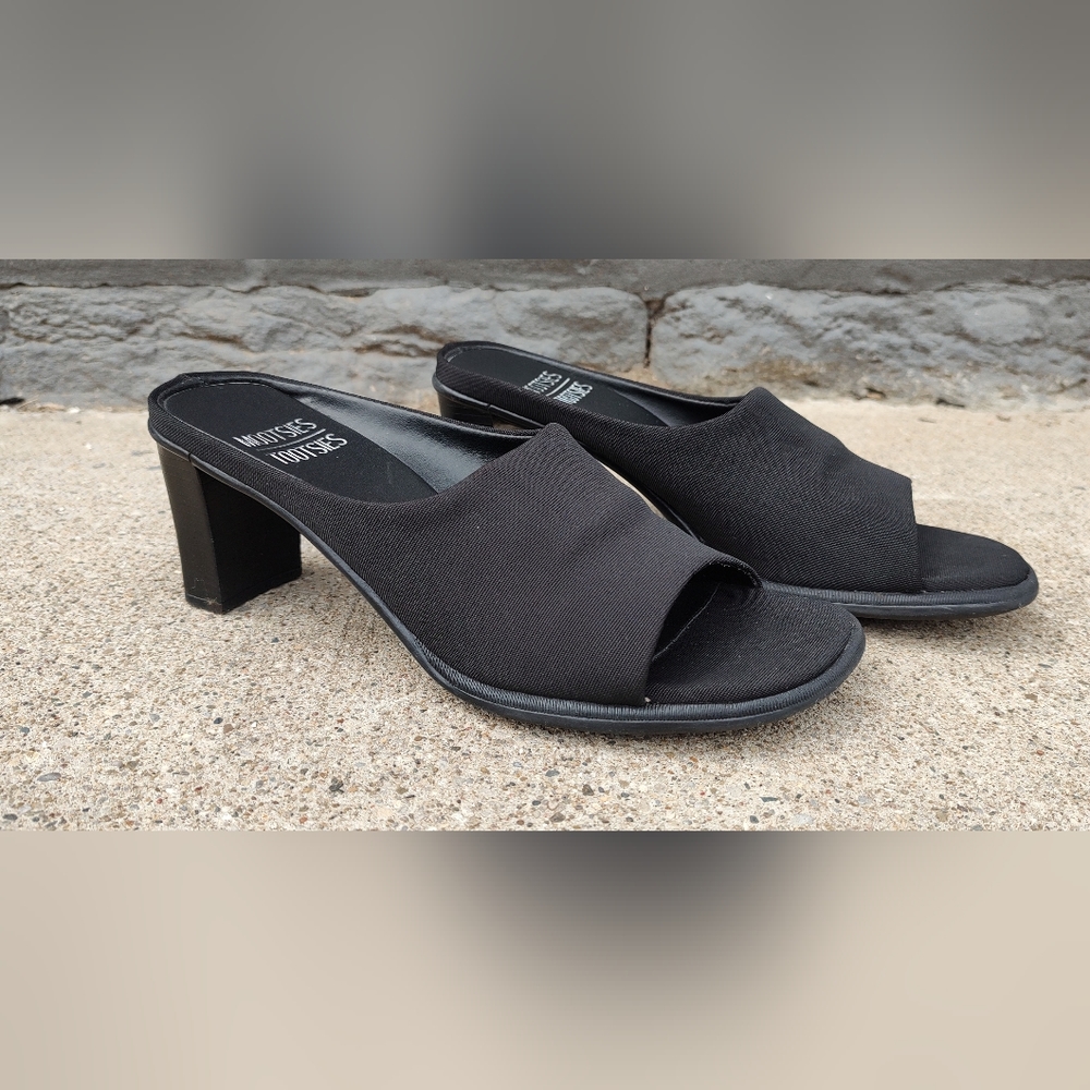 Mootsies Tootsies Freddi Black Banded Chunk Heel, Size 8, Black